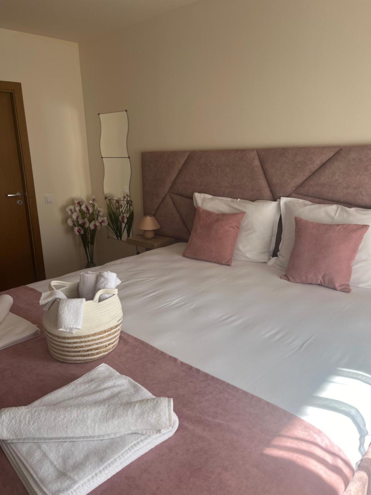 Grand Resort Luxury Apartment Παμπόροβο Εξωτερικό φωτογραφία