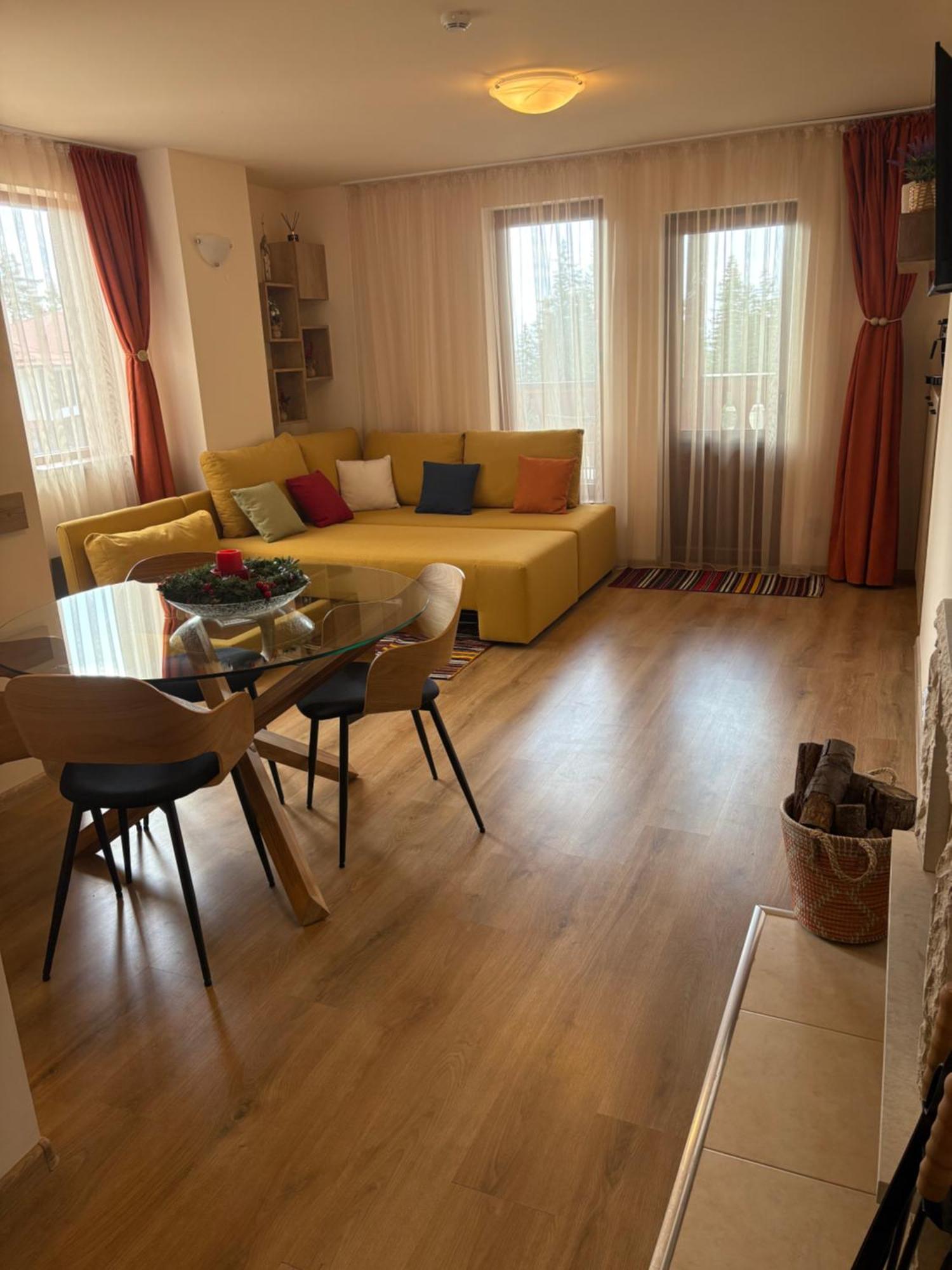 Grand Resort Luxury Apartment Παμπόροβο Εξωτερικό φωτογραφία